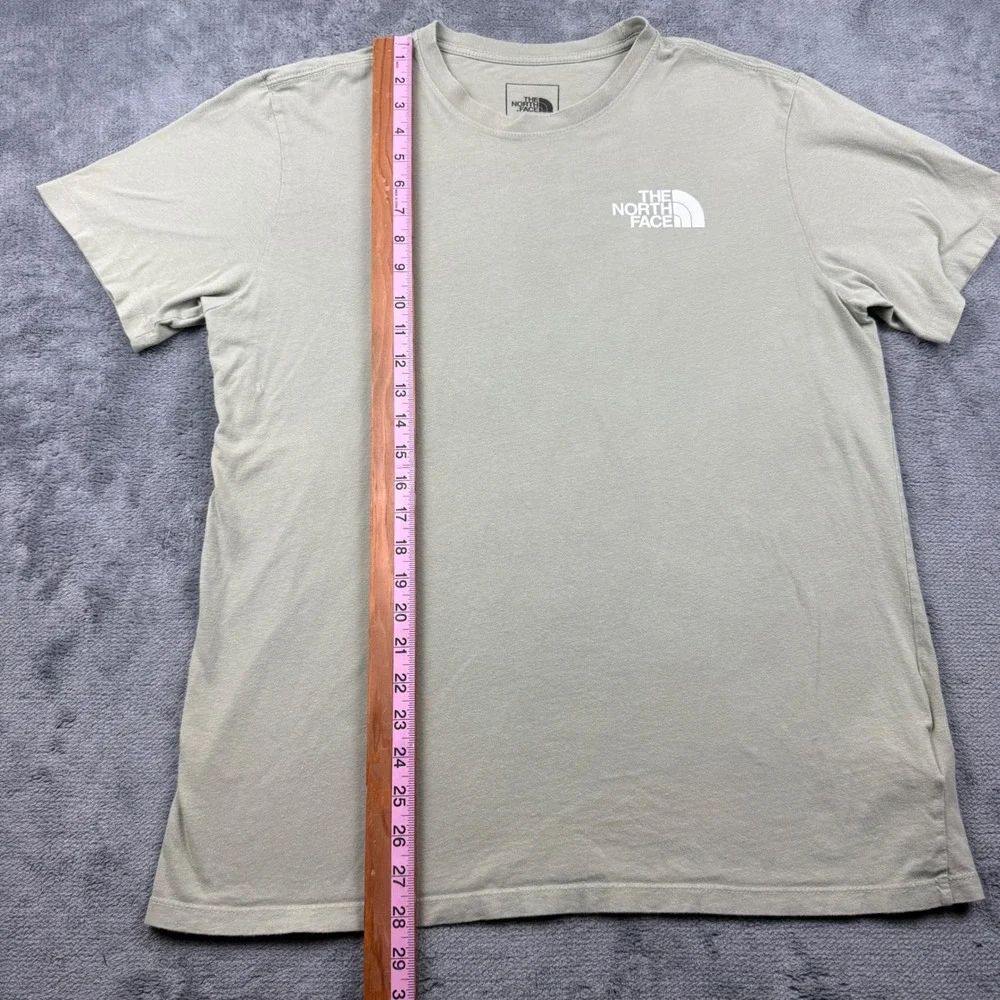 The North Face Mens Large Sage Green Box Logo Never Stop Exploring T-Shirt L